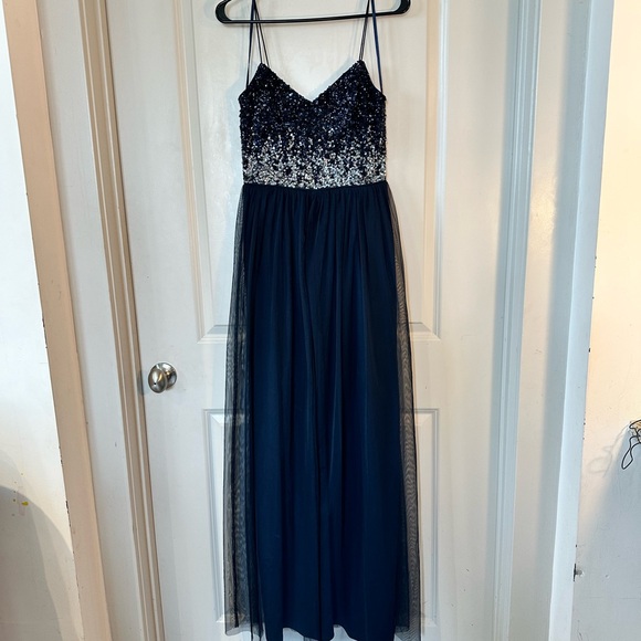 Adrianna Papell Navy Sequin Top Flowy Tulle Full Skirt Maxi Gown/ Dress, Size 4 - Picture 4 of 12